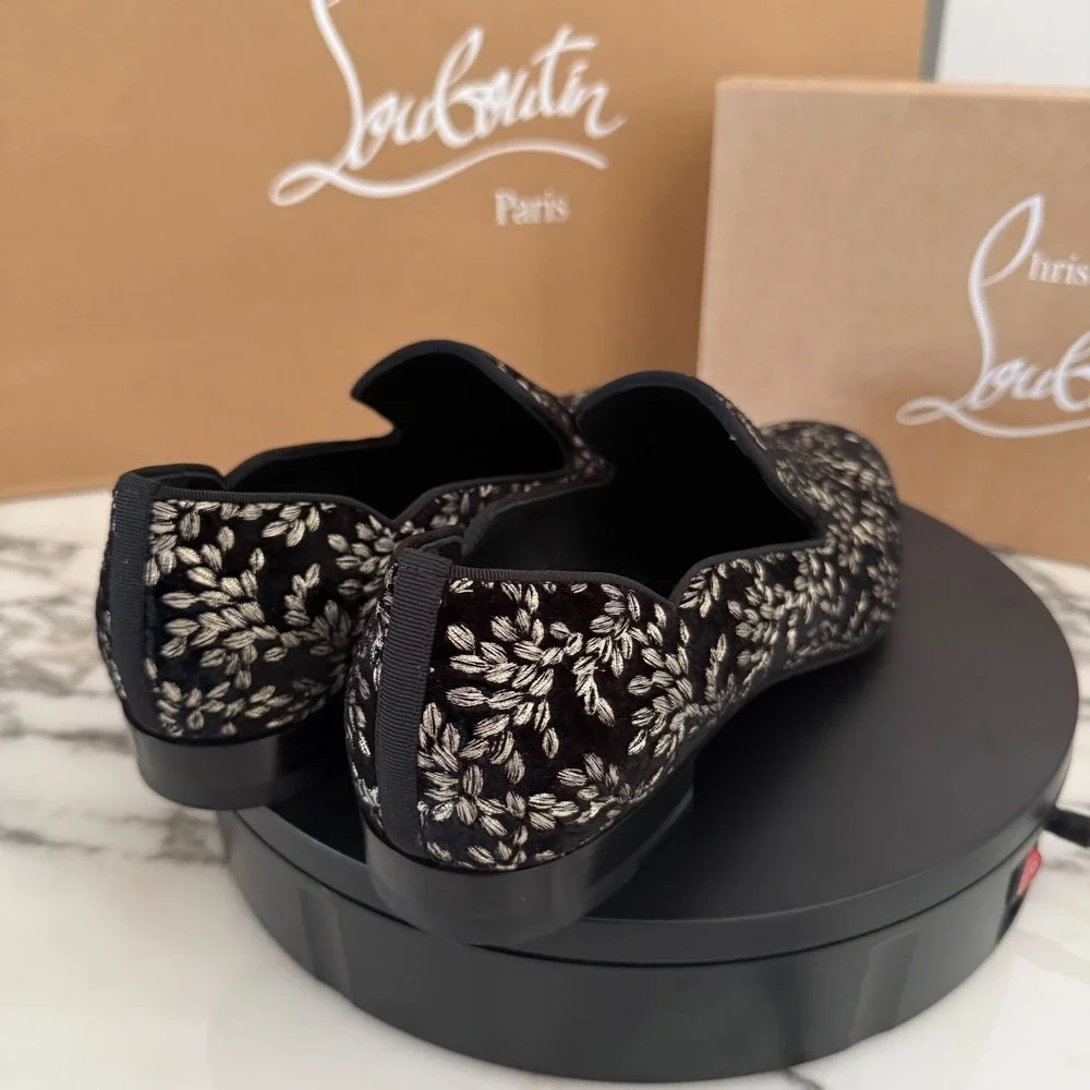 Christian Louboutin 1240896 Dandy Chick Orlato Shoe, Embroidered Black Velvet 42